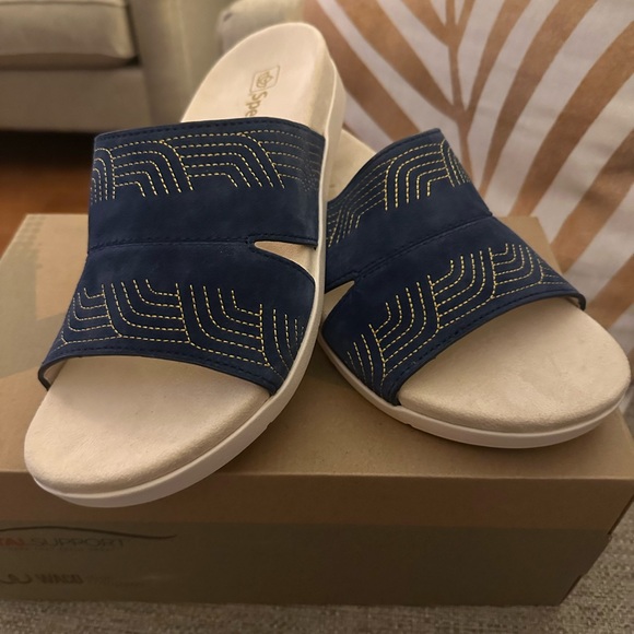 New Spenco Twilight Ellie 9.5D in Peacoat/Gold Sandals CCO PRICE Drop 7/13 - Picture 13 of 15